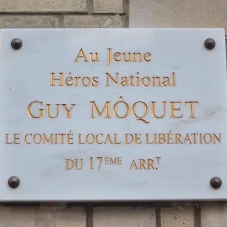 Apartment La Rose Et Le Reseda - Enjoy Space, The Terrace And The Eiffel Tower View 아파트 파리