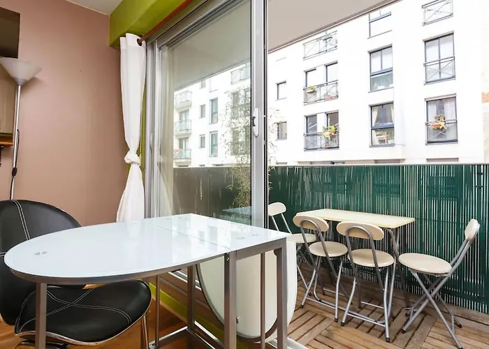 Apartment Apartment La Rose Et Le Reseda - Enjoy Space, The Terrace And The Eiffel Tower View